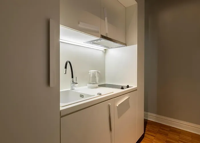 Chełmońskiego 8-02 By Farkas *