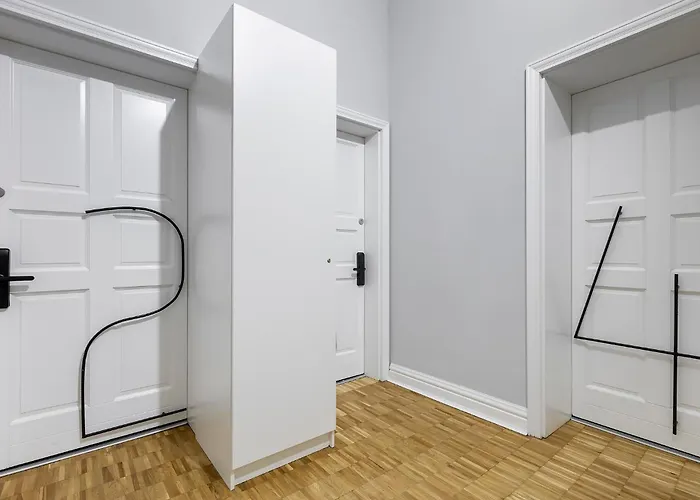 Apartment Chelmonskiego 8-02 By Farkas